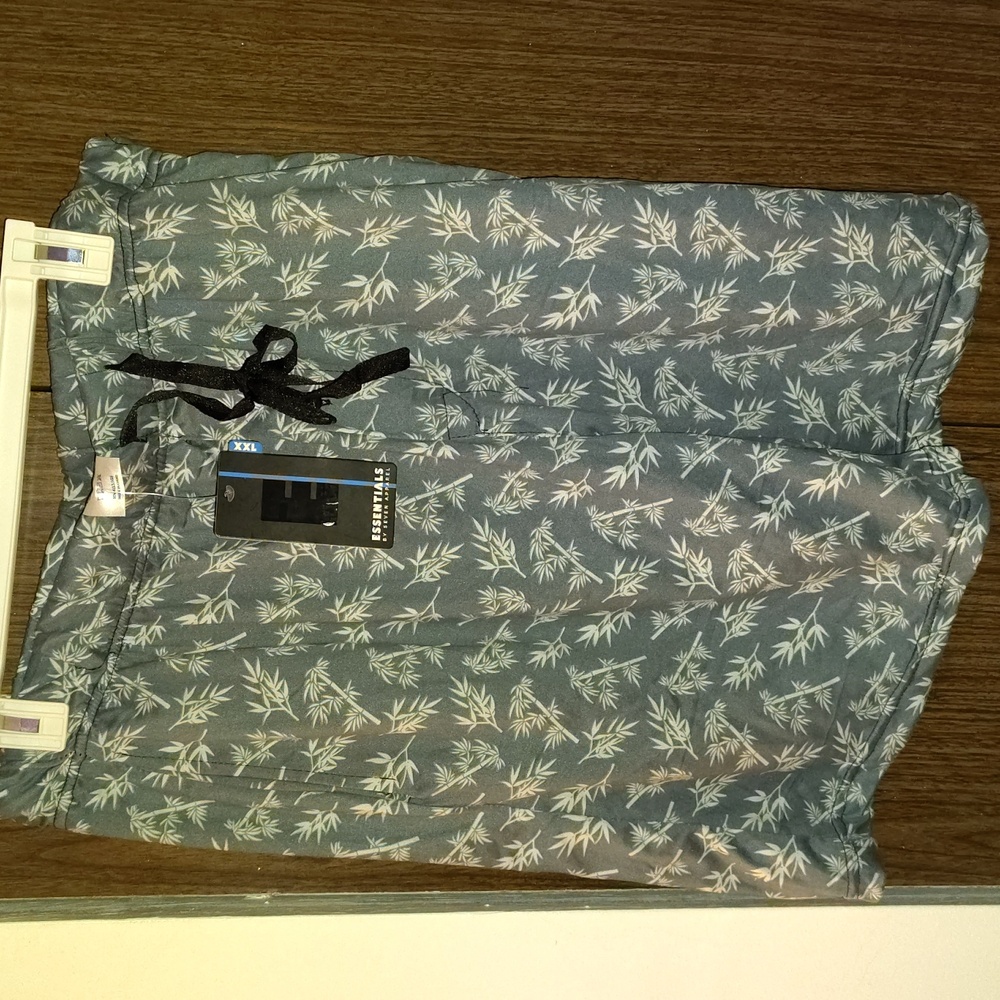 Essentials Men's Gray Patterned Shorts